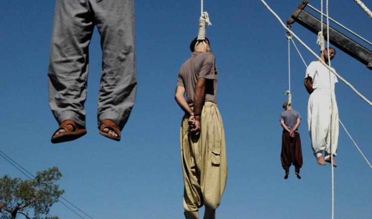 A total of 30 people were executed in 2016 on charges of political and security that 27 of them were Kurds.